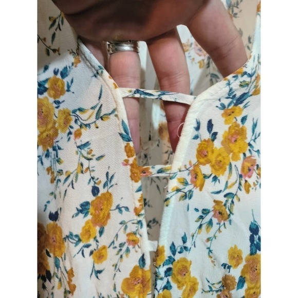 Chloe and Katie one piece long sleeve top with shorts on bottom size medium - Picture 2 of 6